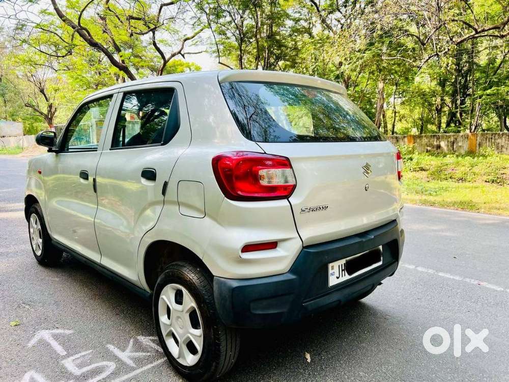 Maruti Suzuki S-presso Vxi Opt, 2023, Petrol