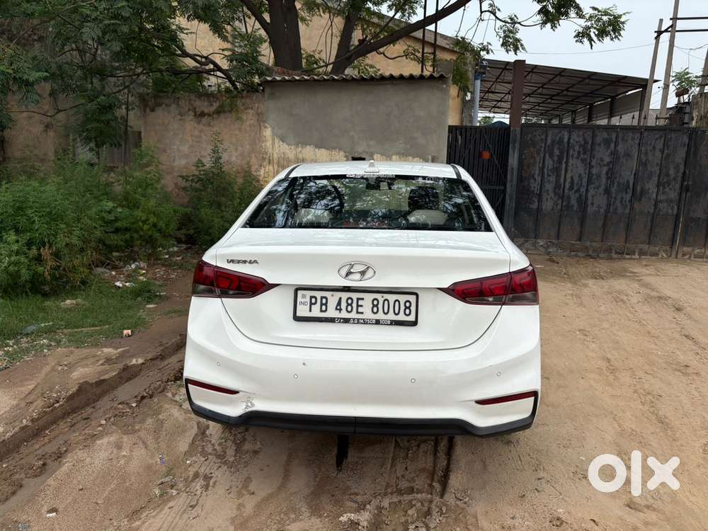 Hyundai Verna Diesel Manual 2018