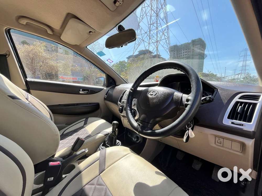 Hyundai I20 Magna 1.2 Mt, 2011, Petrol