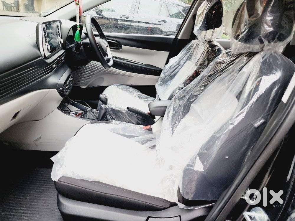 Hyundai New I20 1.2 Asta (o) Mt, 2023, Petrol