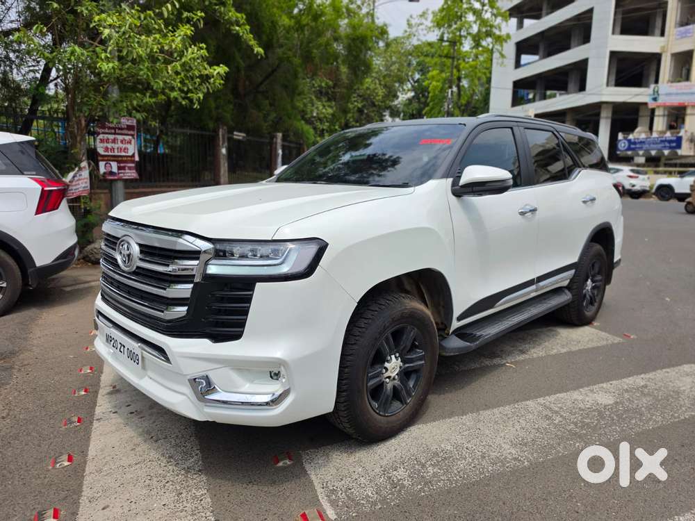 Toyota Fortuner Legender 4x2 At 2.8, 2025, Diesel