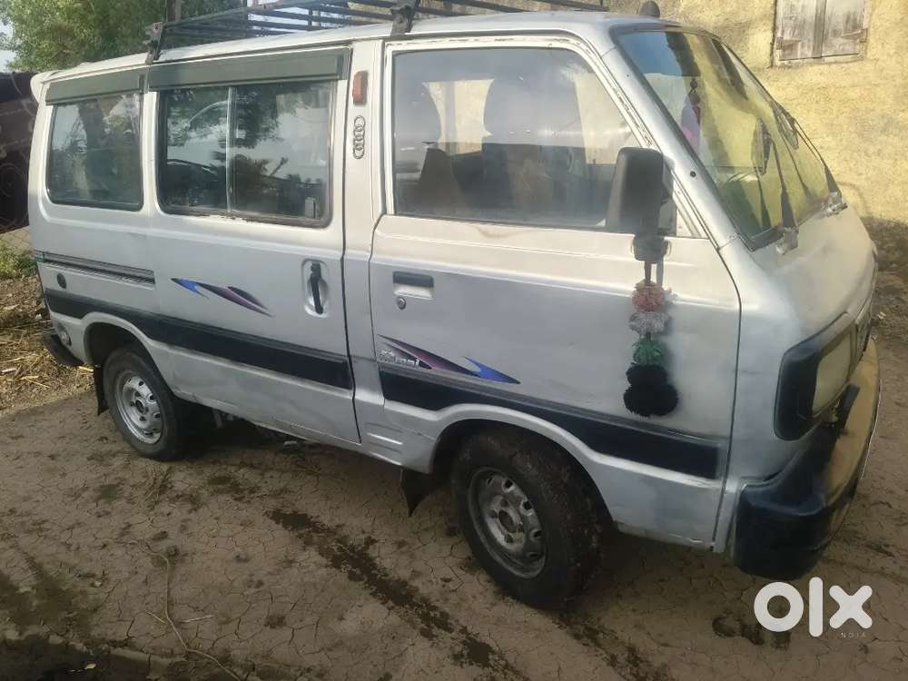 गाडीत कोणत्याही प्रकारचं काम नाहीये