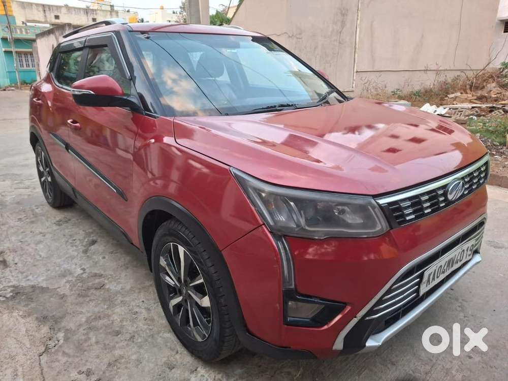 Showroom Condition Sunroof Xuv300