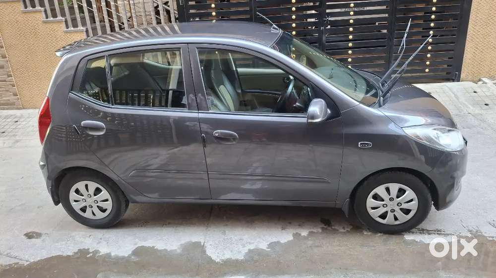 Hyundai I10 Sportz 2011 Car