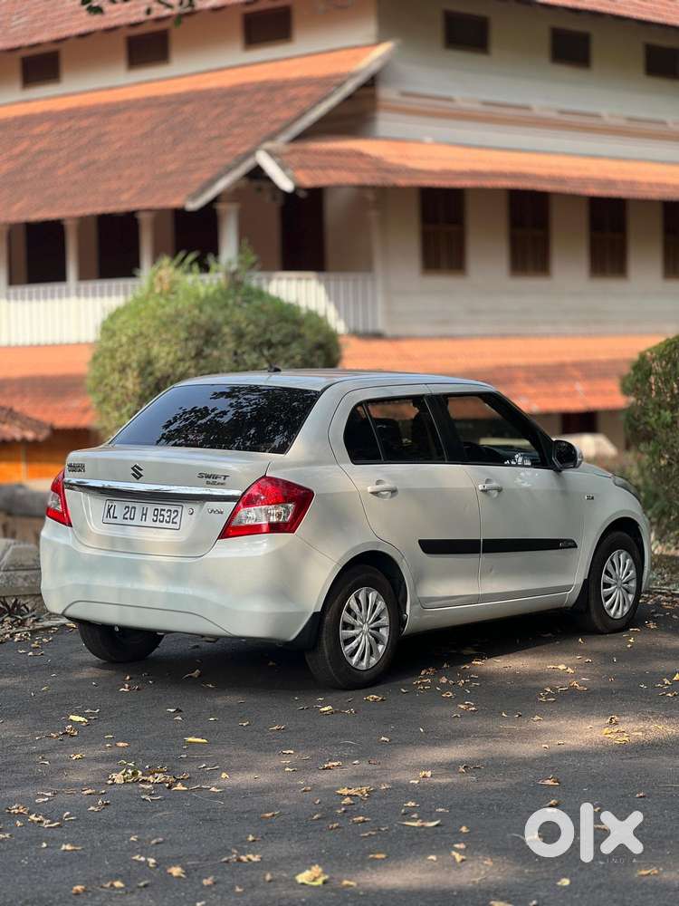 Maruti Suzuki Swift Dzire Vdi Optional, 2015, Diesel