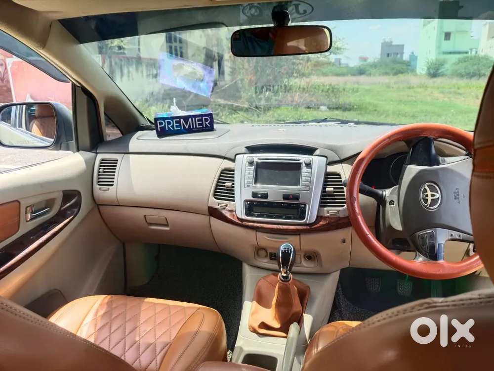 Toyota Innova Vx Diesel 2.5, 2013 Model