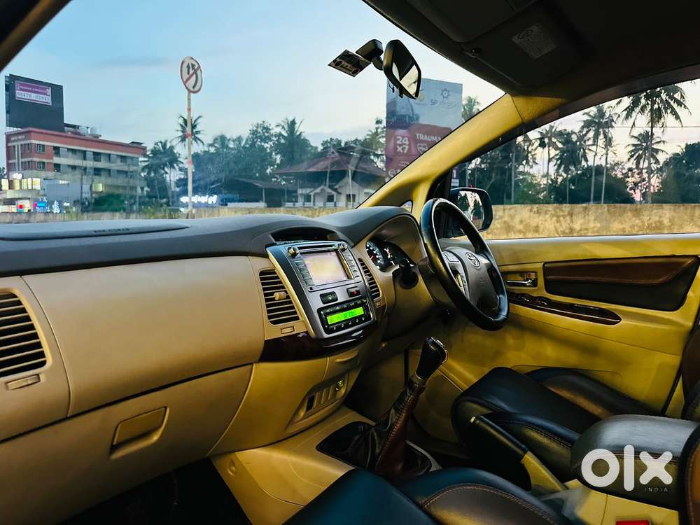 Toyota Innova 2.5 Vx 7 Str, 2014, Diesel
