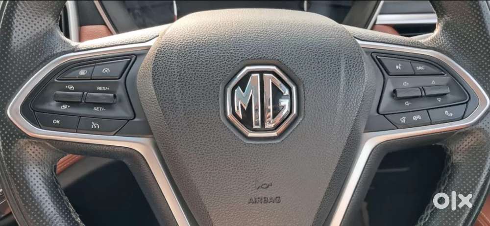 Mg Hector Plus 1.5 Sharp Turbo Cvt 6 Str, 2022, Petrol