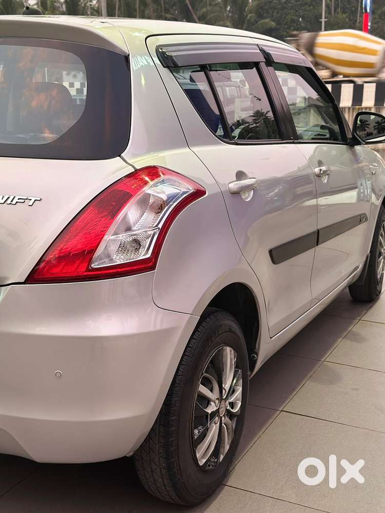 Maruti Suzuki Swift 2017 Petrol