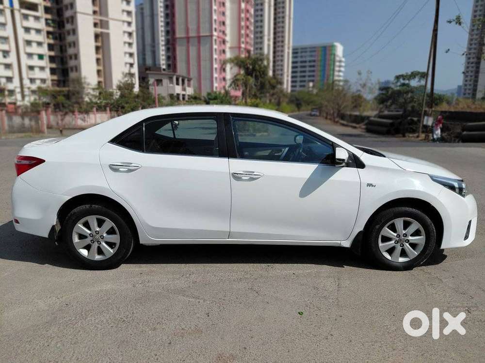 Toyota Corolla Altis [2014-2017] 1.8 G Cvt, 2015, Petrol