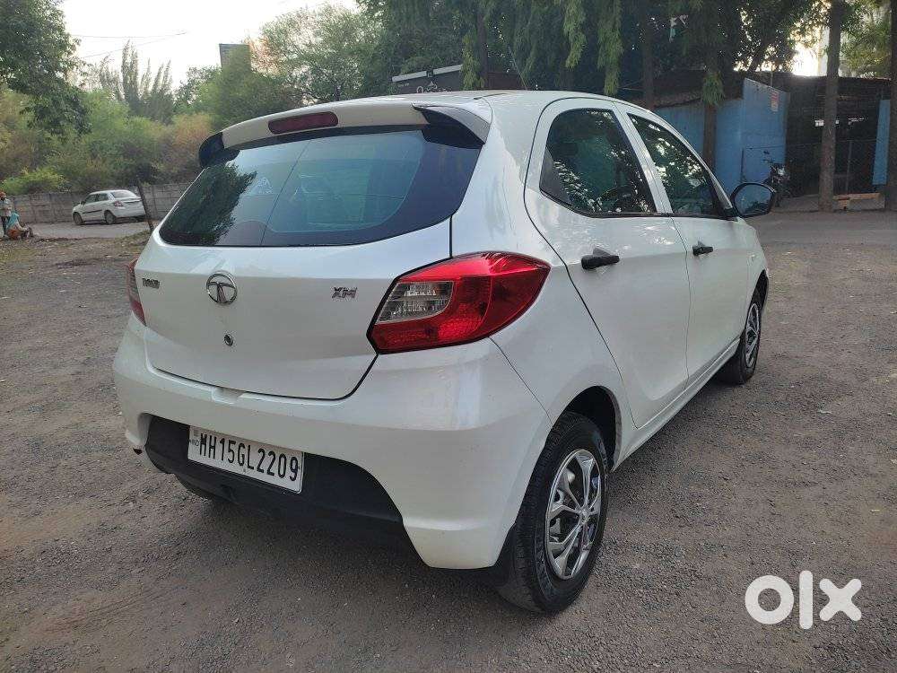 Tata Tiago 1.2 Revotron Xm, 2018, Petrol