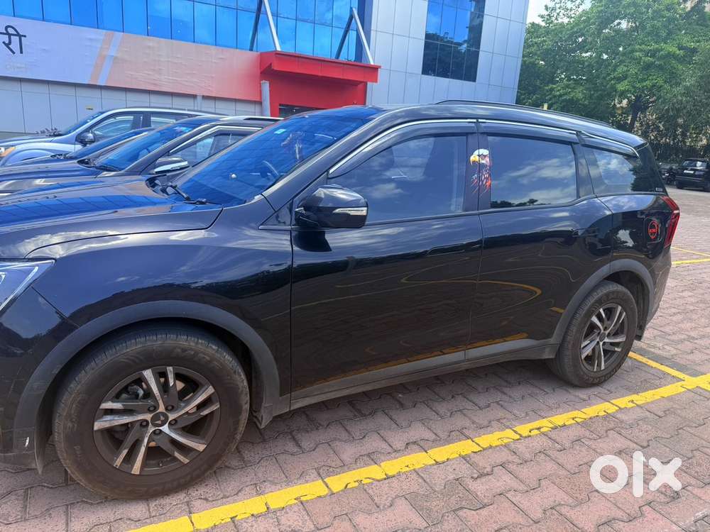 Mahindra Xuv700 Petrol 2025
