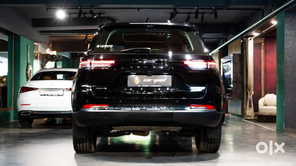 Jeep Grand Cherokee Limited (o) 4x4 At, 2024, Petrol