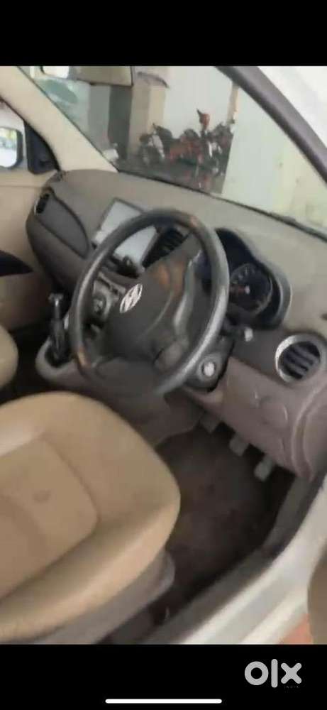 Hyundai I10 2011 Petrol Well Maintained