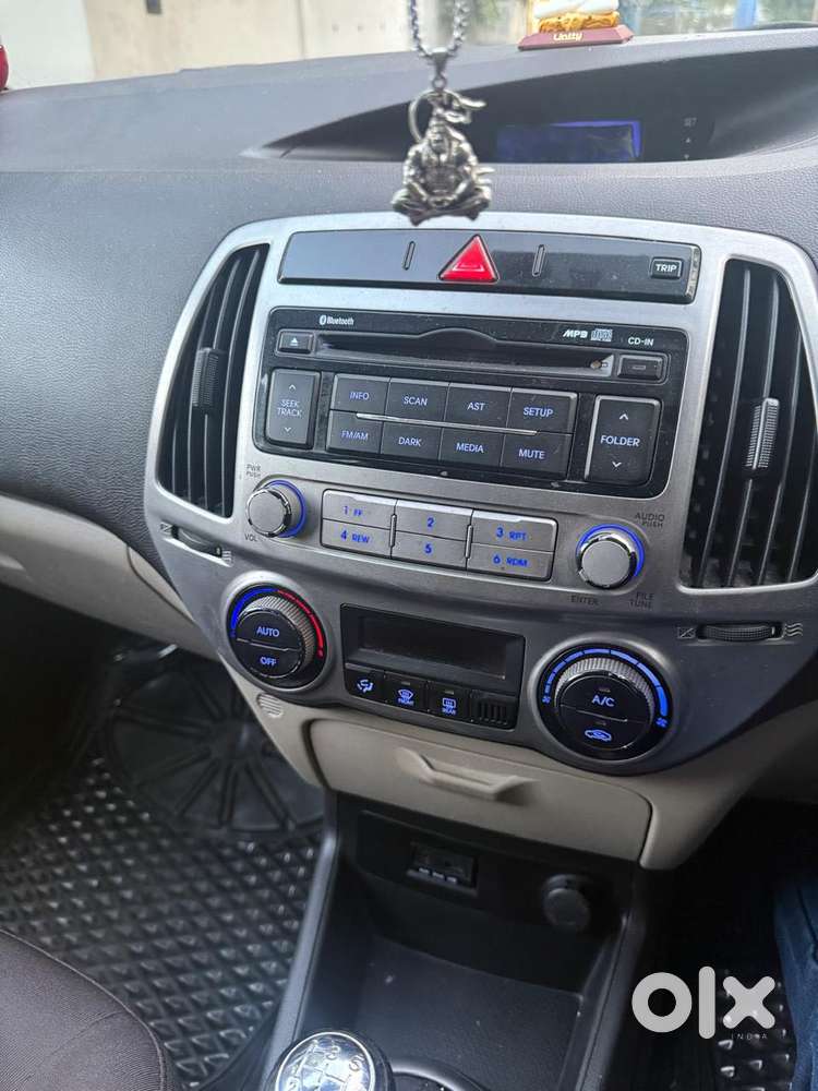 Hyundai I20 Sportz 1.2 Bs-iv, 2013, Petrol