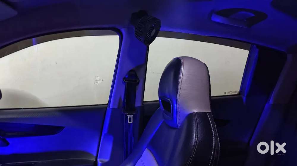 Mahindra Kuv 100 2019