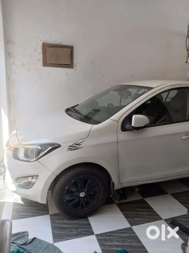 I20 Sportz Top Model In Very Good Condition