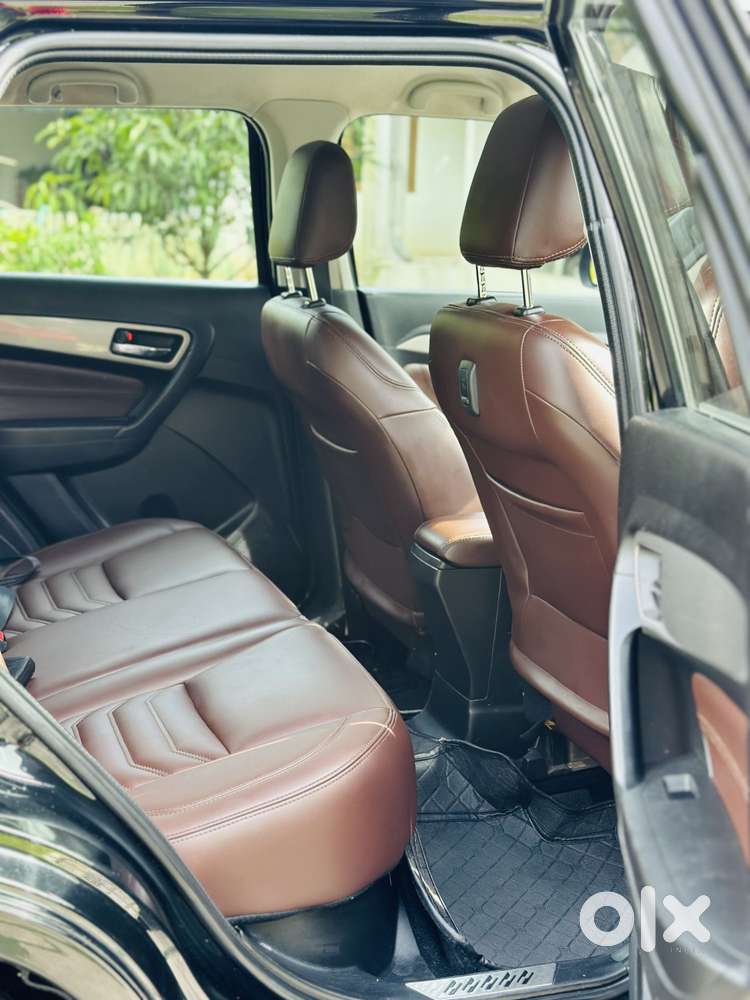 Maruti Suzuki Vitara Brezza Zdi+ Dual Tone Amt, 2018, Diesel