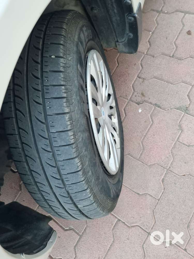 Maruti Suzuki Swift Dzire Vdi Bsiv, 2014, Diesel