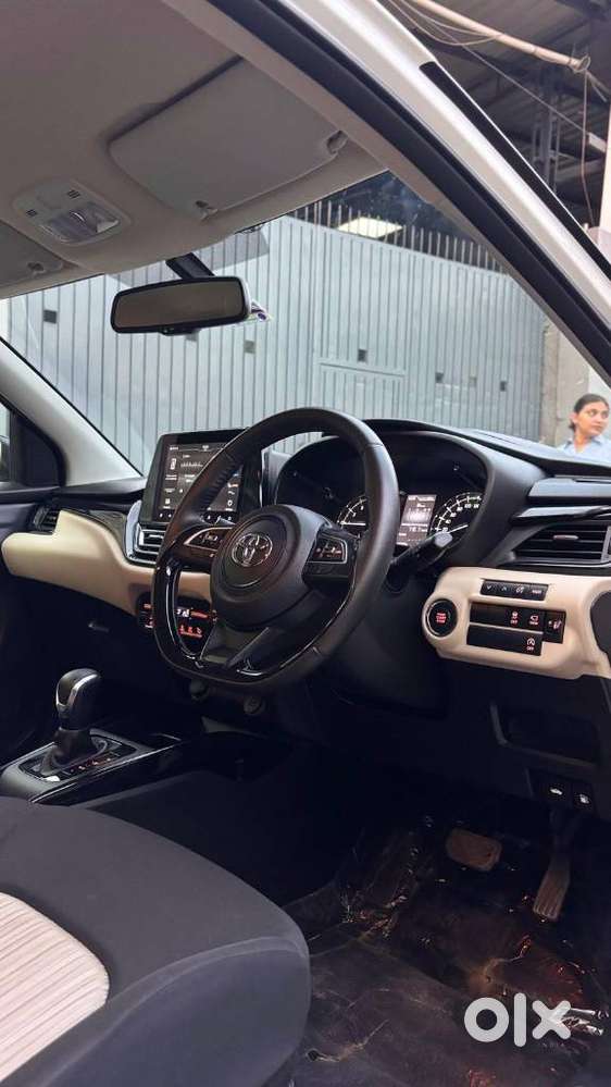 Toyota Glanza, 2025, Petrol