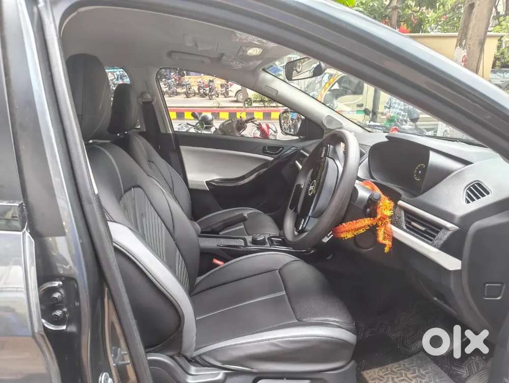 Tata Nexon Creative Petrol 2026
