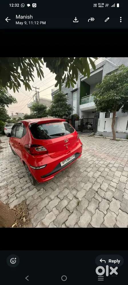 One Handed Drive. No Accident
