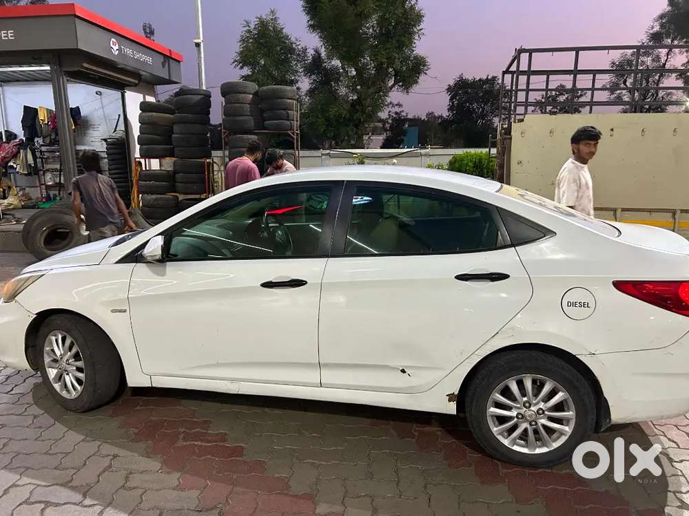 Hyundai Verna 2013