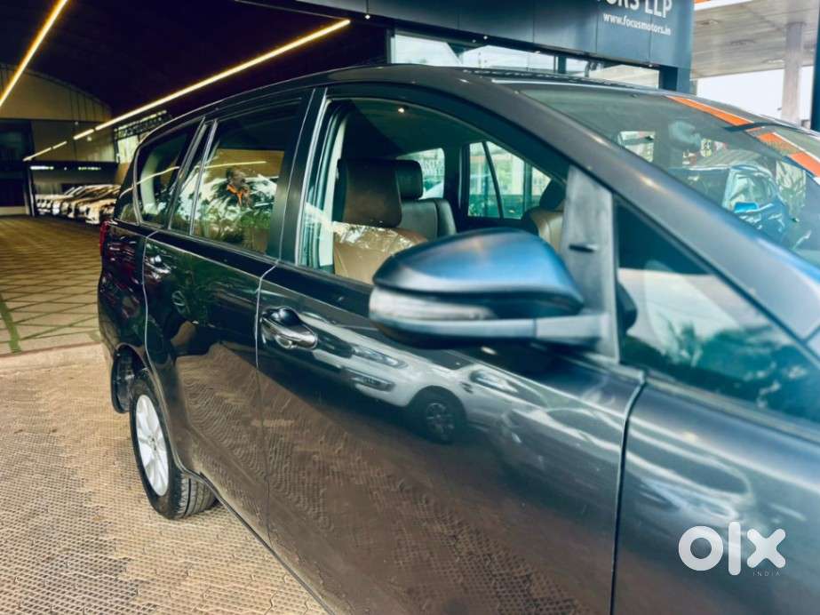 Toyota Innova Crysta 2.8 Gx At, 2016, Diesel