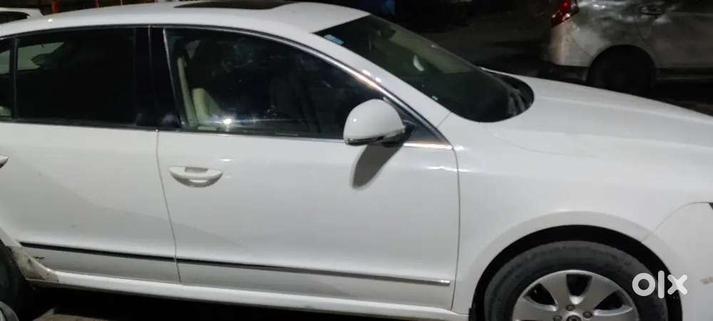 Skoda Superb 2011