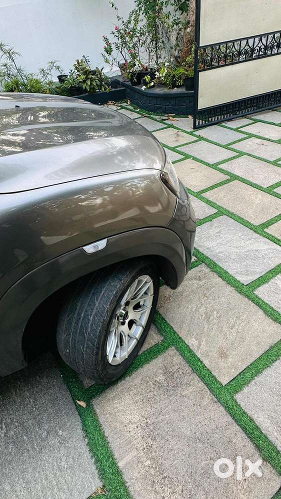 Renault Kwid 2016 Petrol Well Maintained