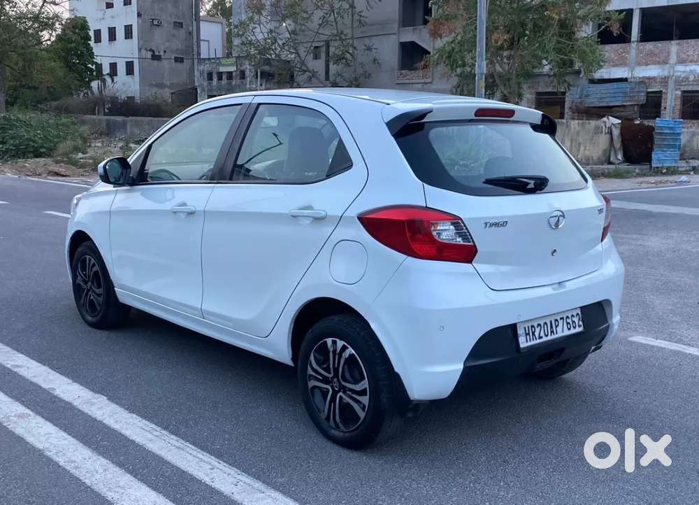 Tata Tiago 1.2 Revotron Xta, 2019, Petrol