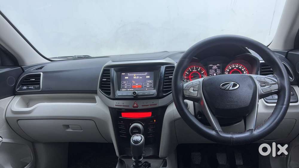 Mahindra Xuv300 W8, 2019, Petrol
