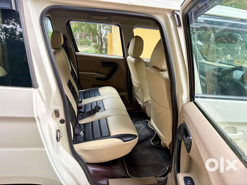 Mahindra Tuv 300 T4 Plus, 2019, Diesel