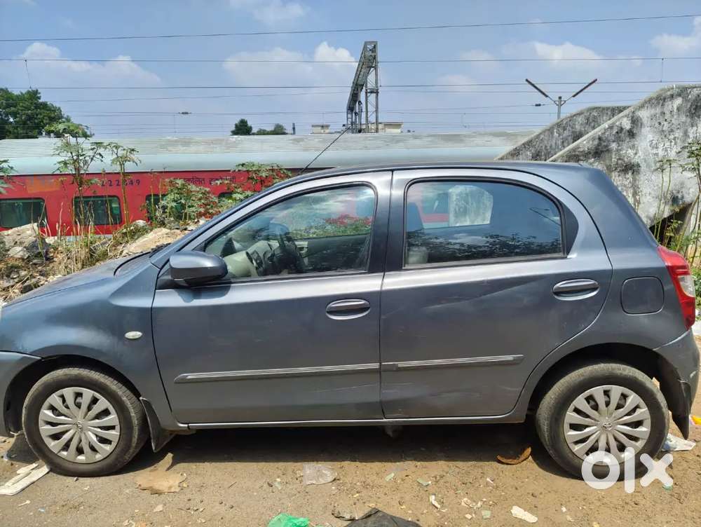 Toyota Etios Liva 2013