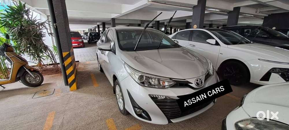 Toyota Yaris Vx Cvt, 2019, Petrol