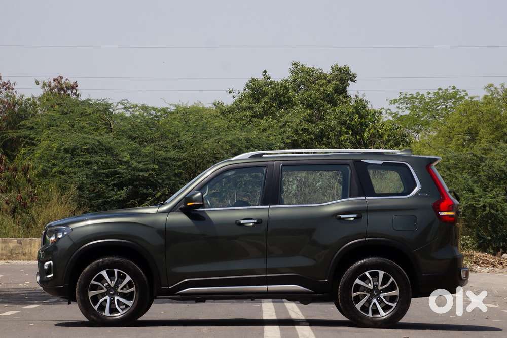 Mahindra Scorpio N Z8 Petrol At 7 Str, 2023, Petrol