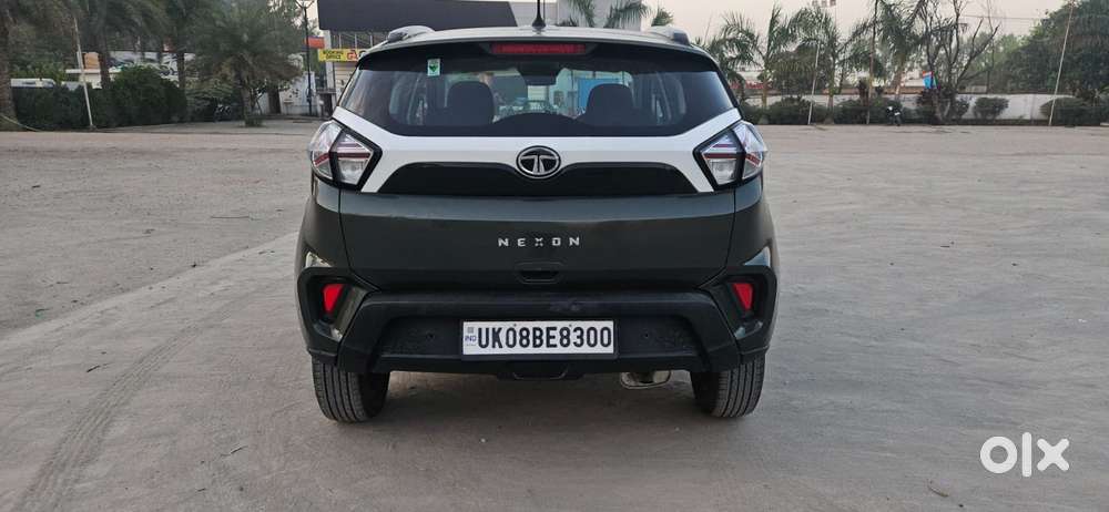 Tata Nexon 1.2 Revotron Xm (s), 2024, Petrol