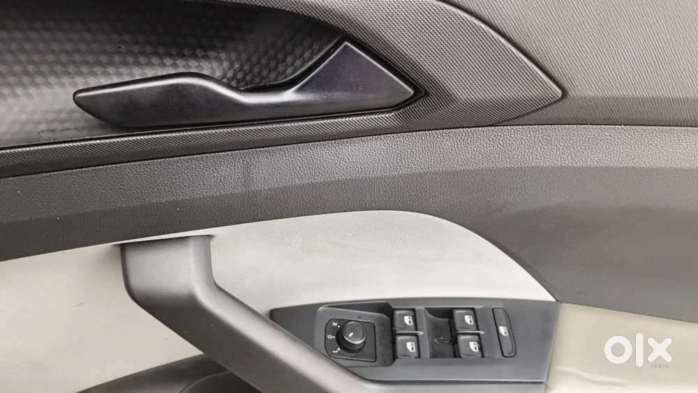 Skoda Kushaq 1.0 Tsi Active, 2022, Petrol