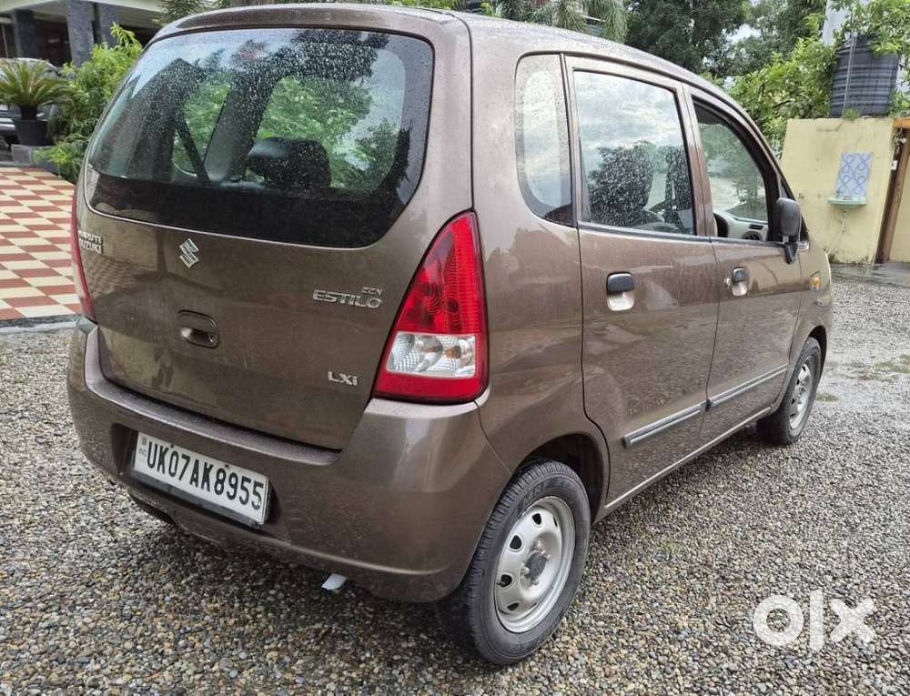 Maruti Suzuki Estilo Lxi Bs-iv, 2011, Petrol