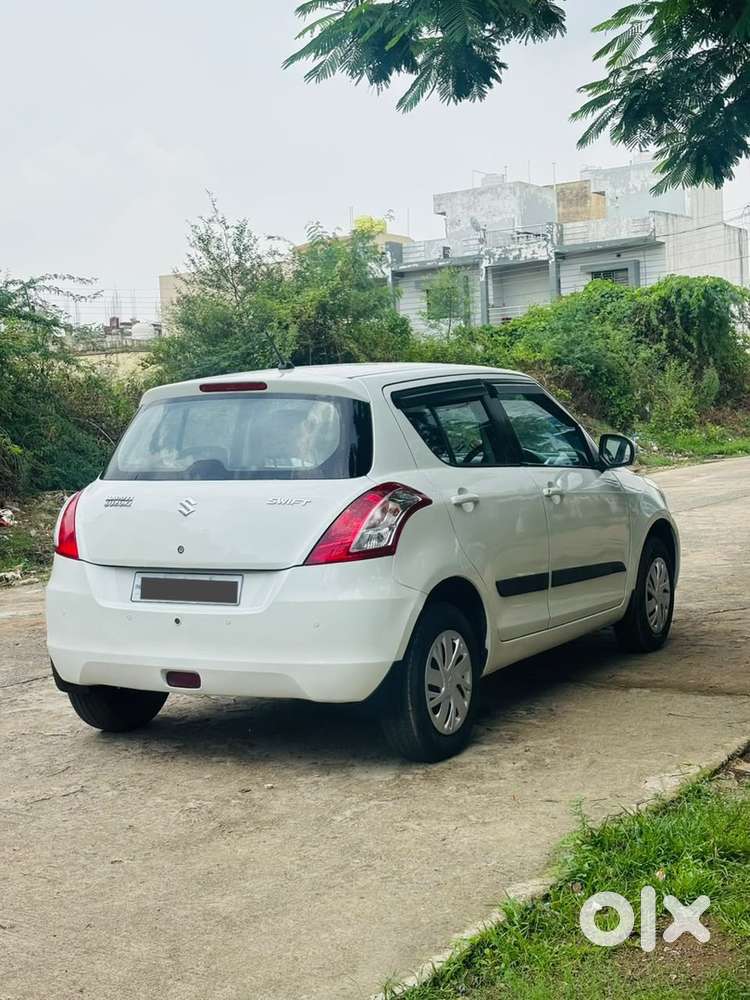 Maruti Suzuki Swift Petrol 2016