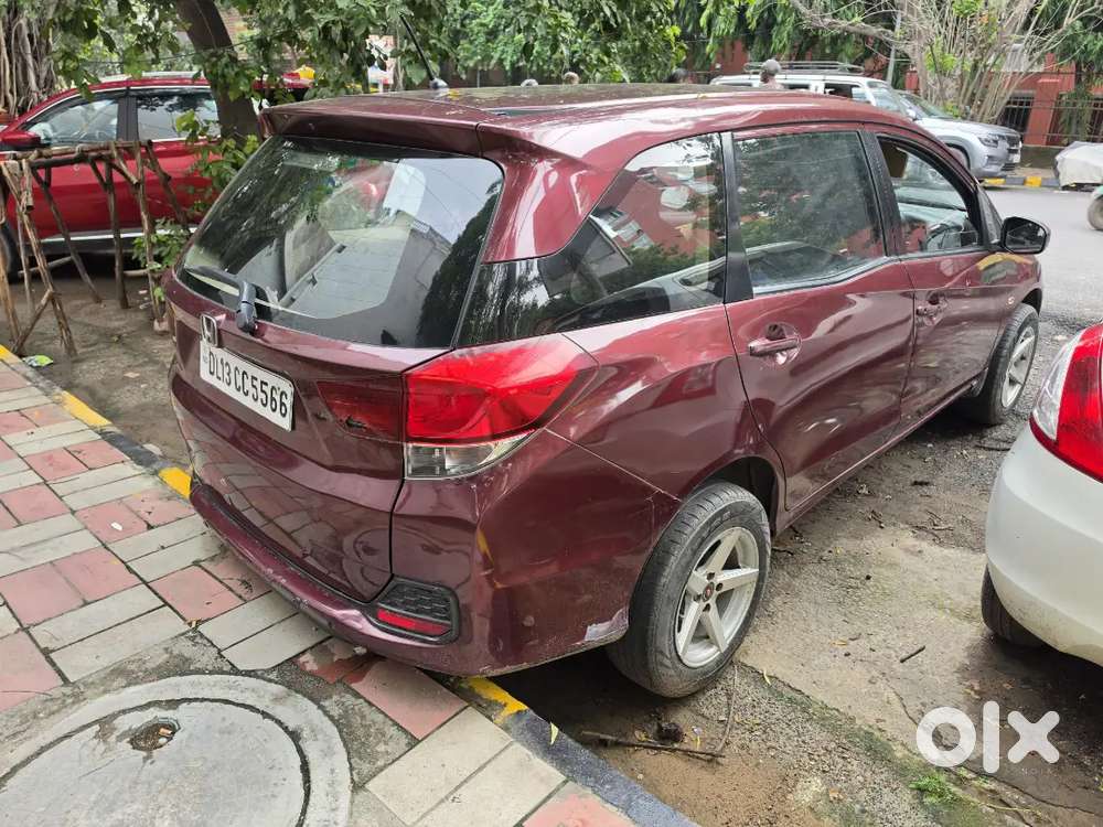 Honda Mobilio 1.5 V 2015