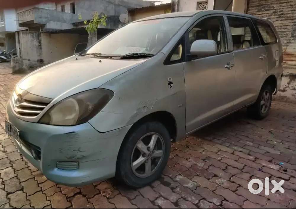 Innova Car 2007
