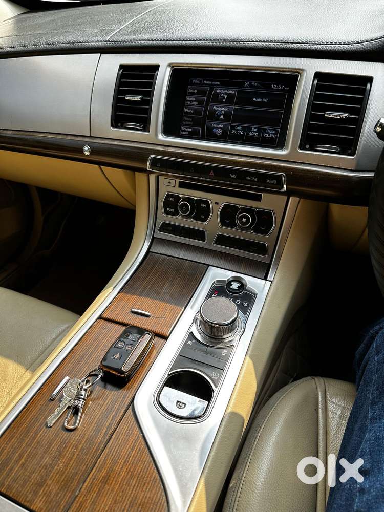 Jaguar Xf 2.2 Litre Luxury, 2013, Diesel