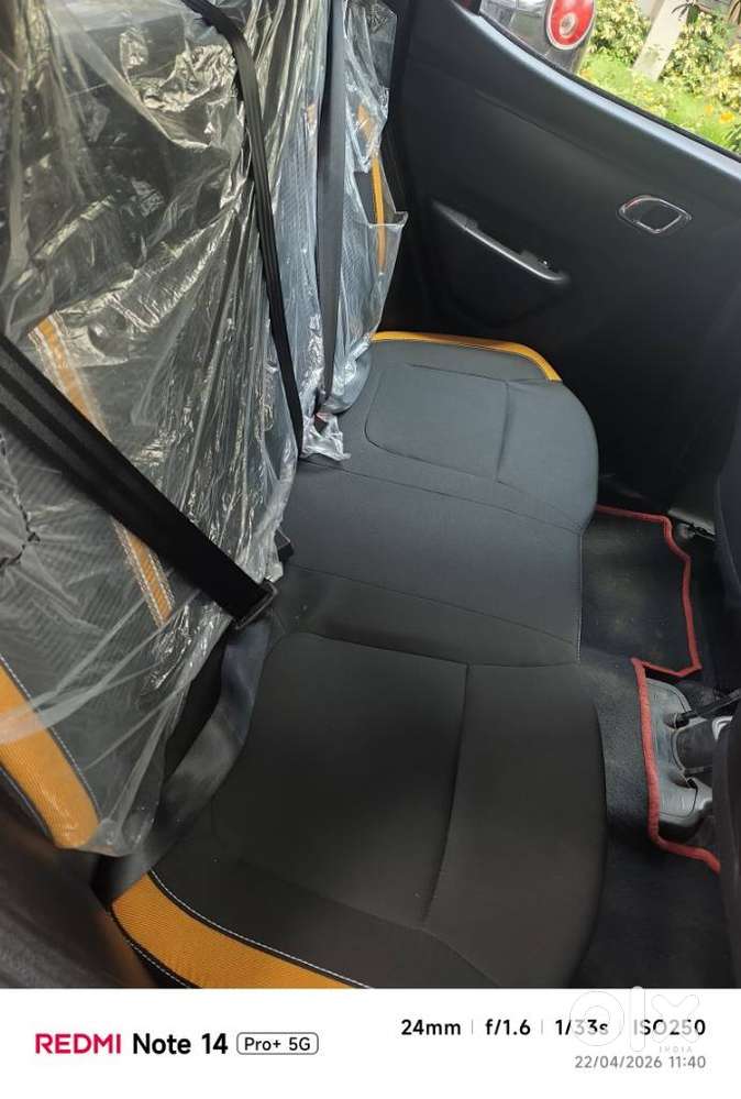 Renault Kwid Rxt Amt Climber (automatic), 2025, Petrol