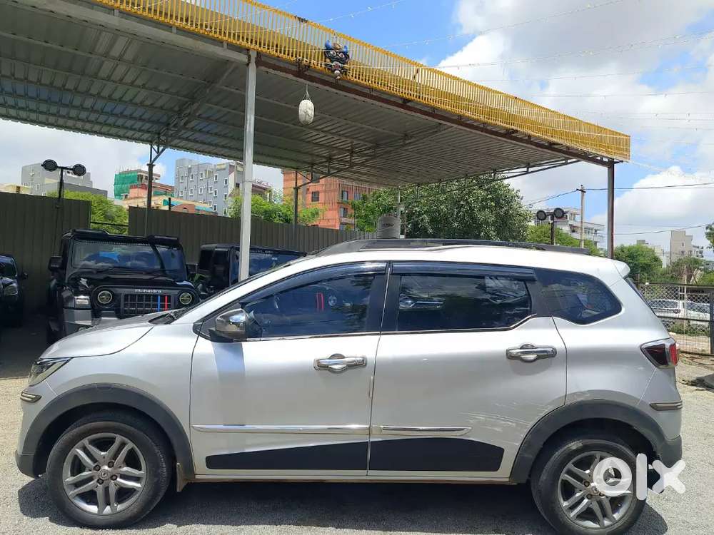 Renault Triber 2022 Petrol