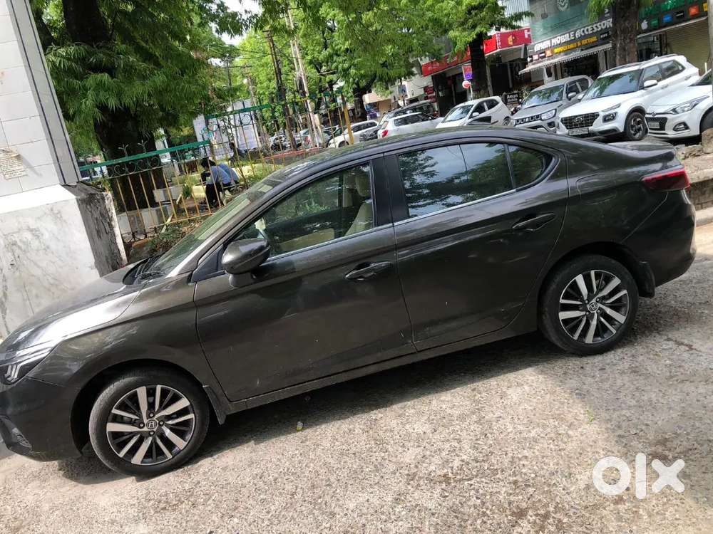 Honda City 5th Generation Vx Mt (i-dtec)