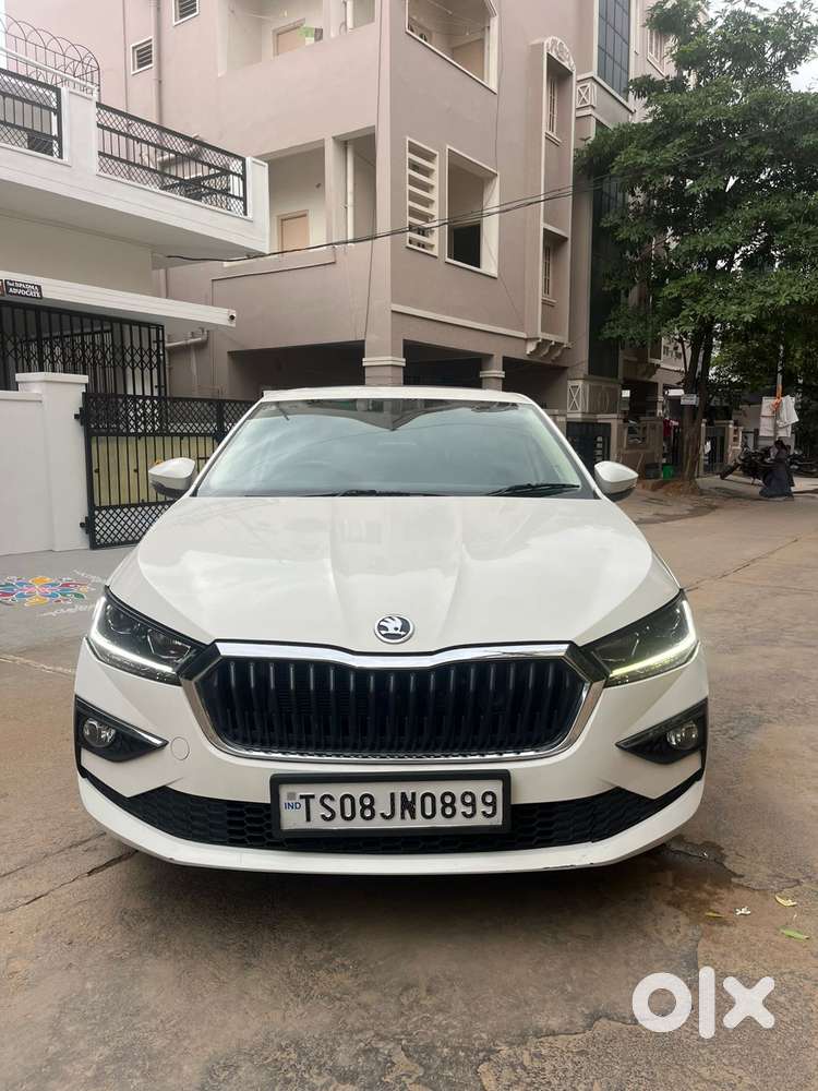 Skoda Slavia 1.5 Tsi Style At, 2022, Petrol
