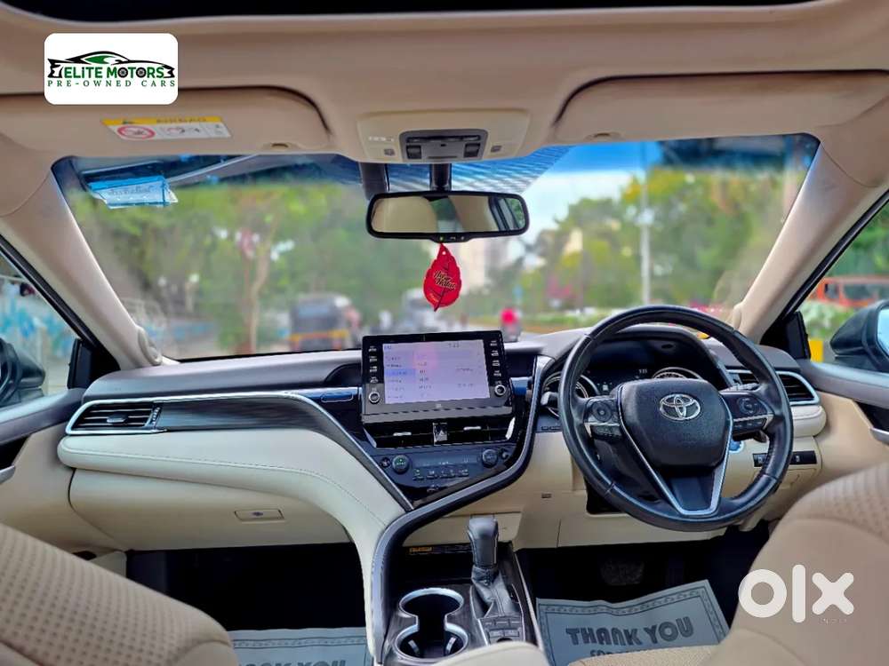 Toyota Camry Hybrid, 2022, Petrol