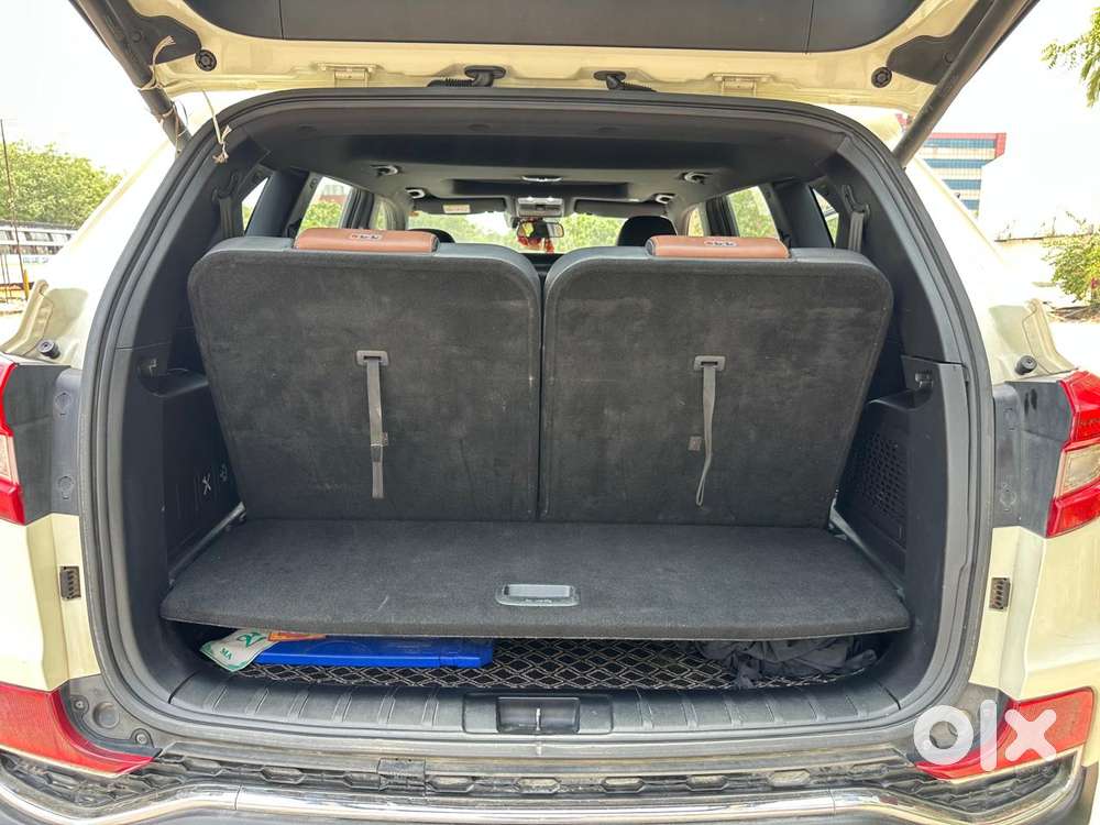 Mahindra Alturas G4 4x4 At, 2019, Diesel
