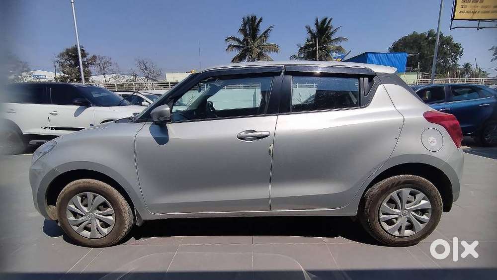 Maruti Suzuki Swift Vxi Abs Bsiv, 2022, Petrol